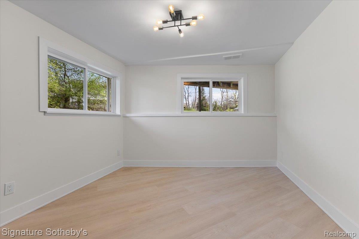 6895 Dublin Fair Road