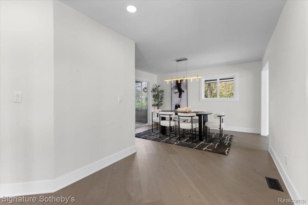 6895 Dublin Fair Road