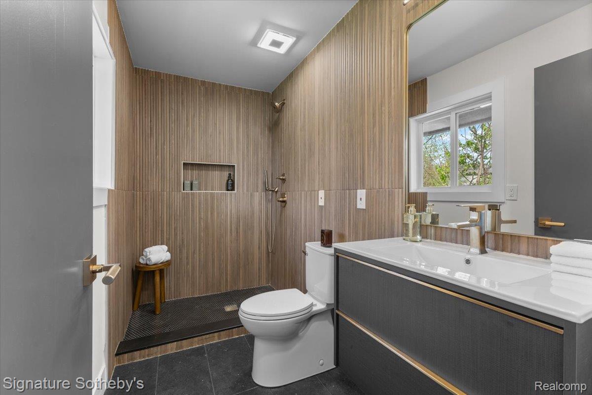 6895 Dublin Fair Road