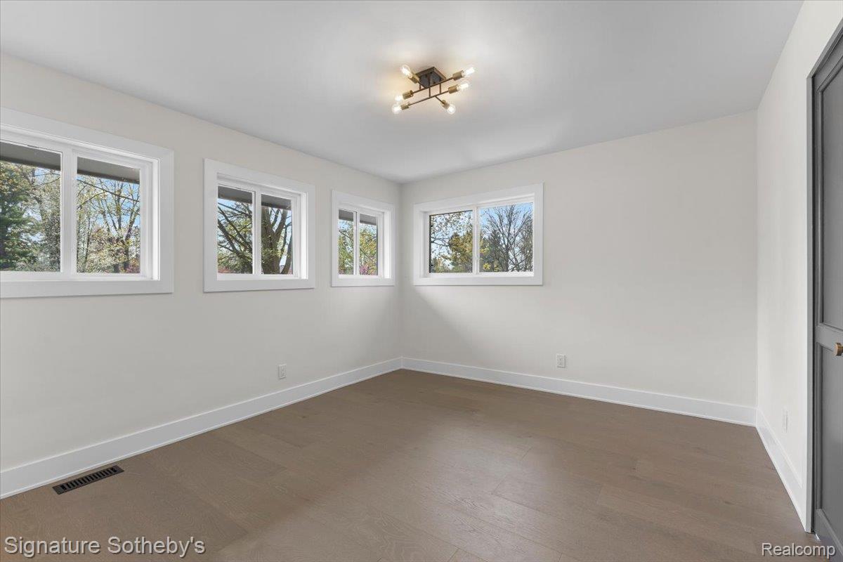 6895 Dublin Fair Road