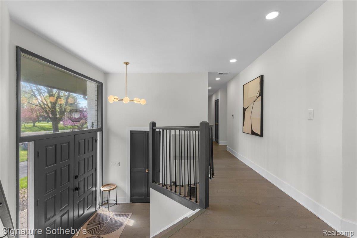 6895 Dublin Fair Road