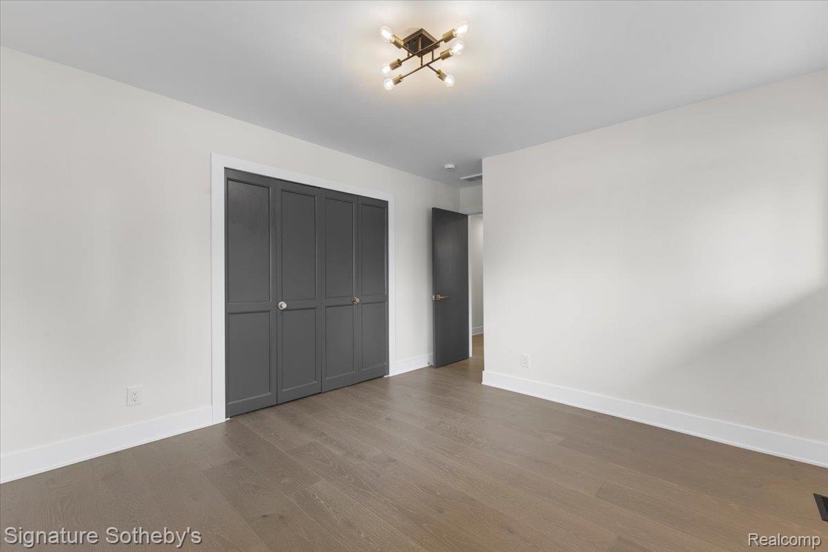 6895 Dublin Fair Road