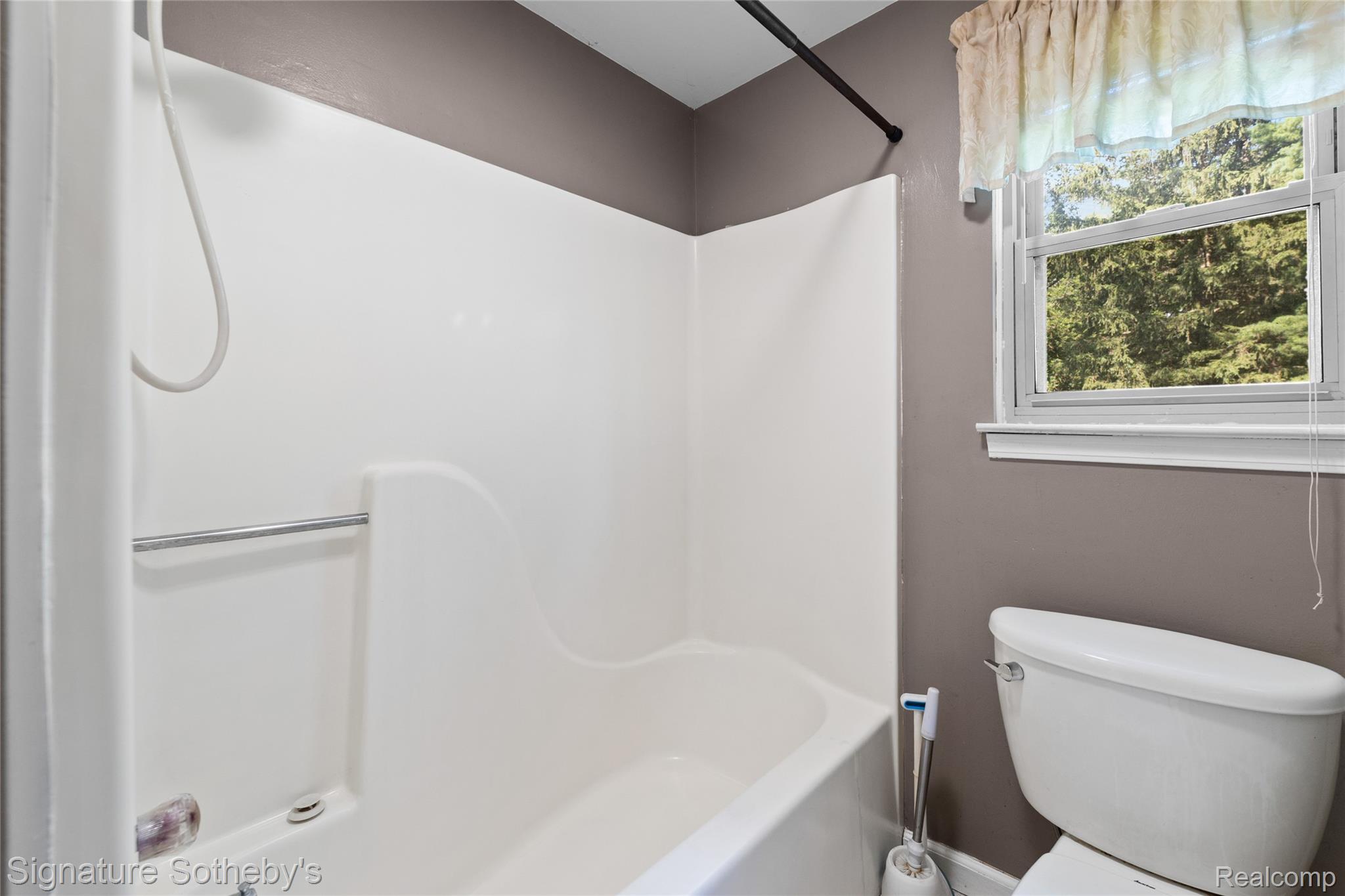 1312 Merry Road