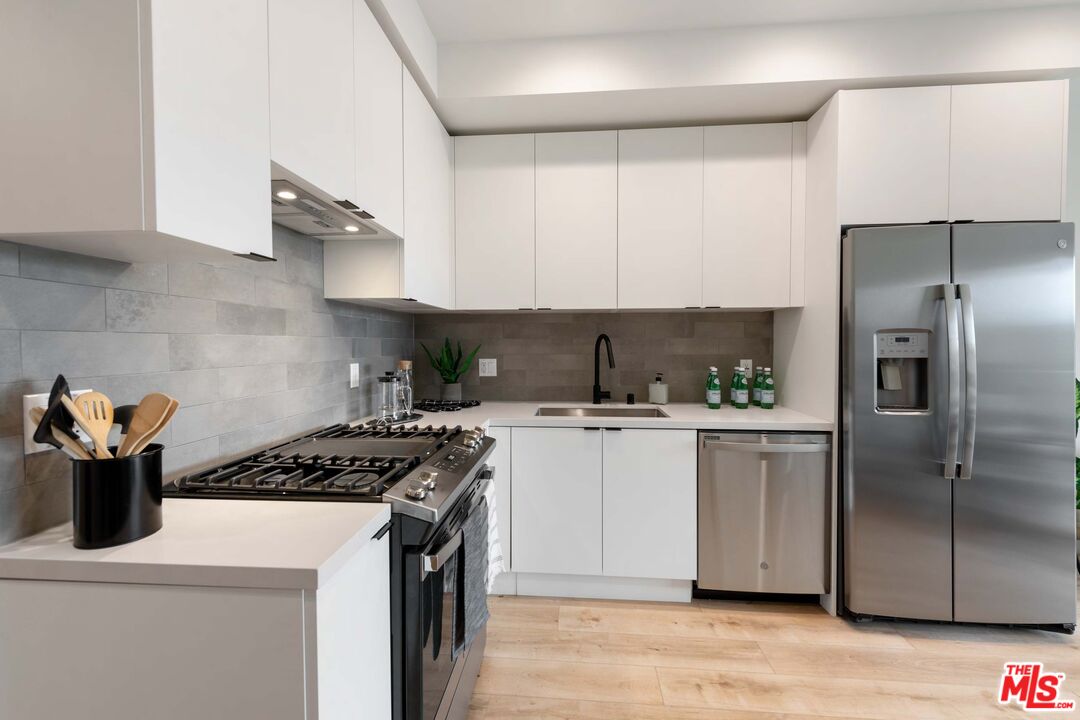 340 N Patton St Unit: 501