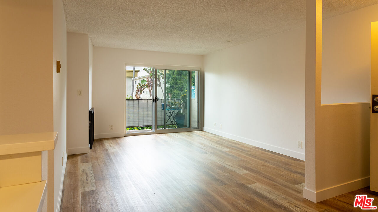 8163 Redlands St Unit: 22