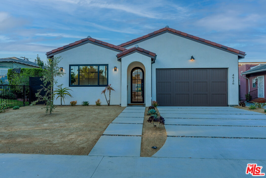 4936 Coolidge Ave