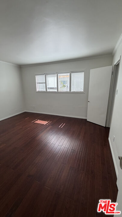 960 Larrabee St Unit: 126