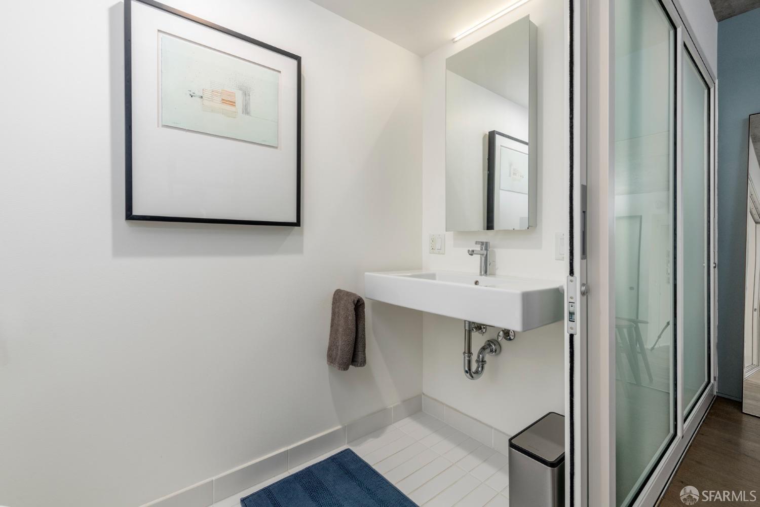 8 Octavia Street # 302