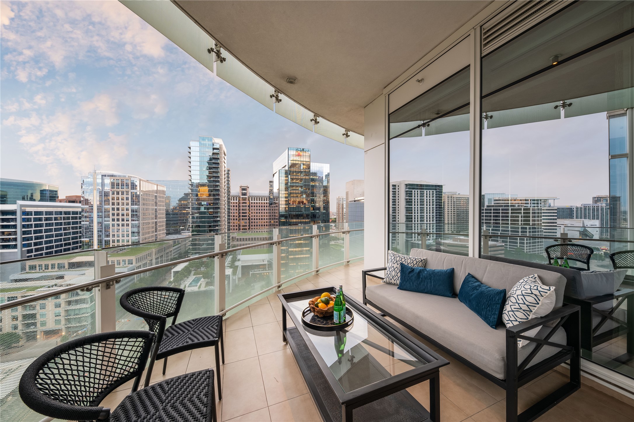 1918 Olive Street 1501