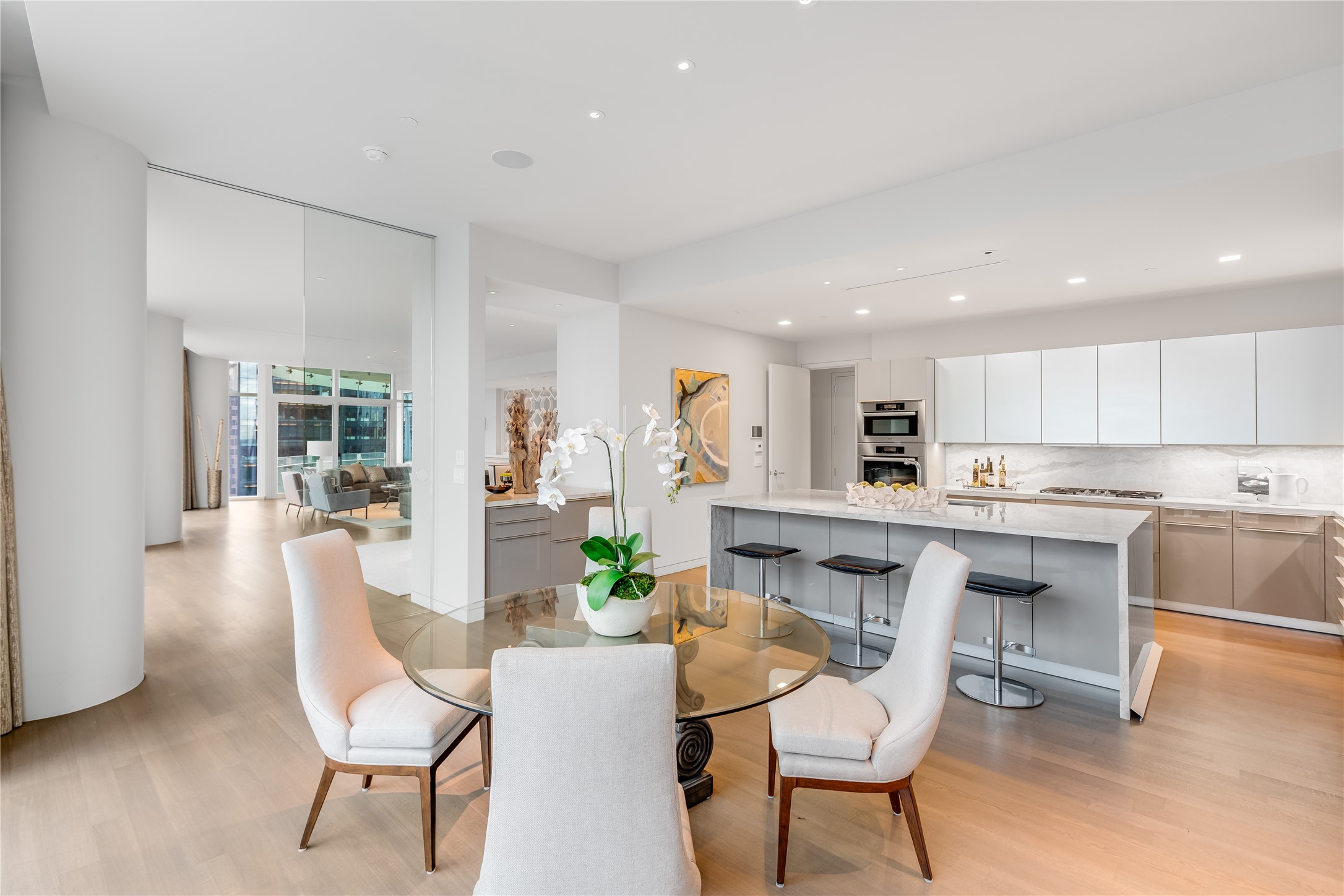 1918 Olive Street 1501