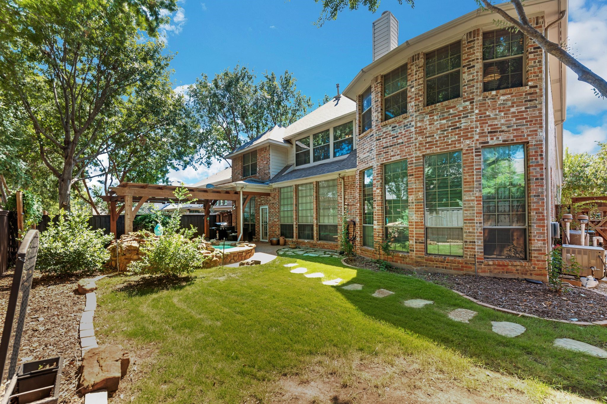 3312 Darcey Court