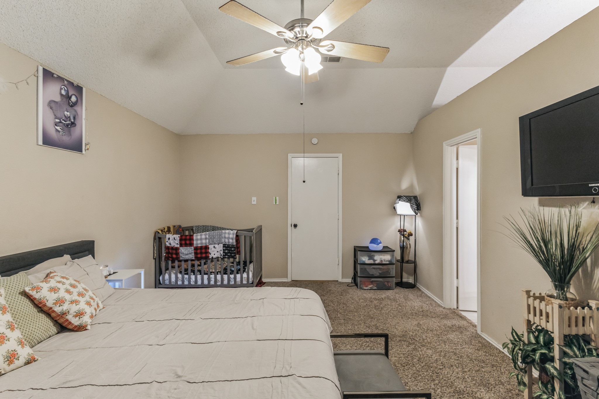 8729 Sabinas Trail