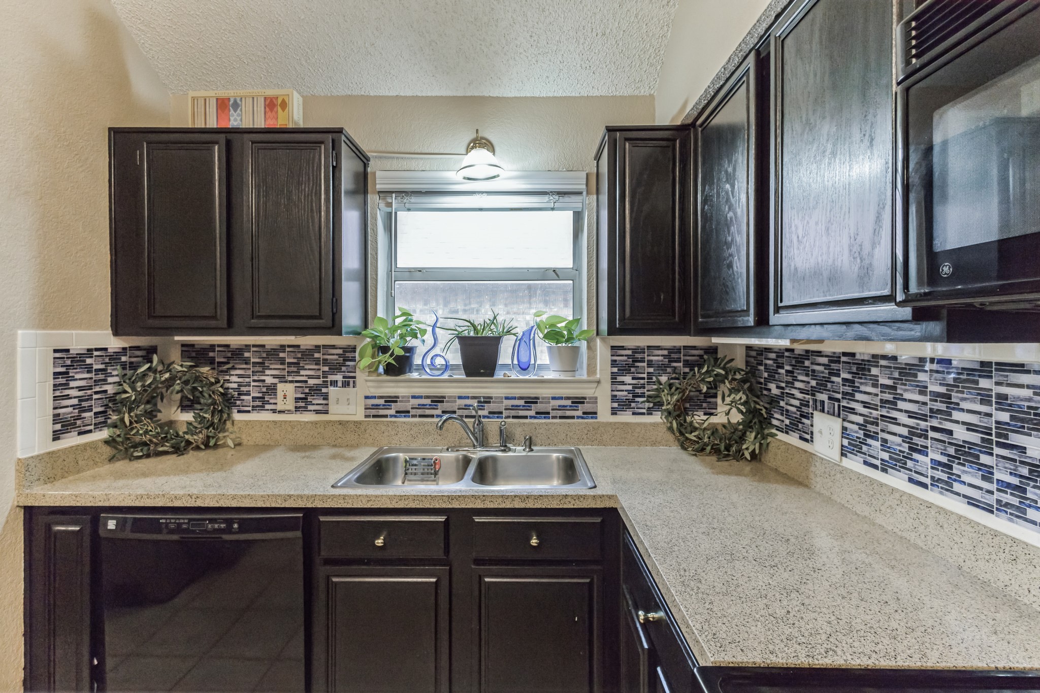 8729 Sabinas Trail