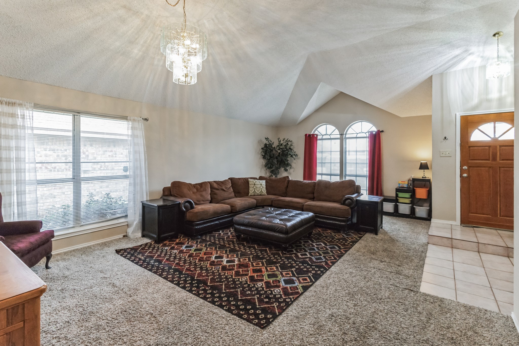 8729 Sabinas Trail