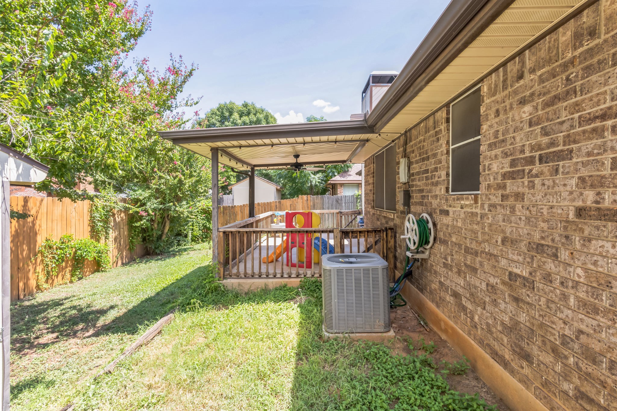 8729 Sabinas Trail