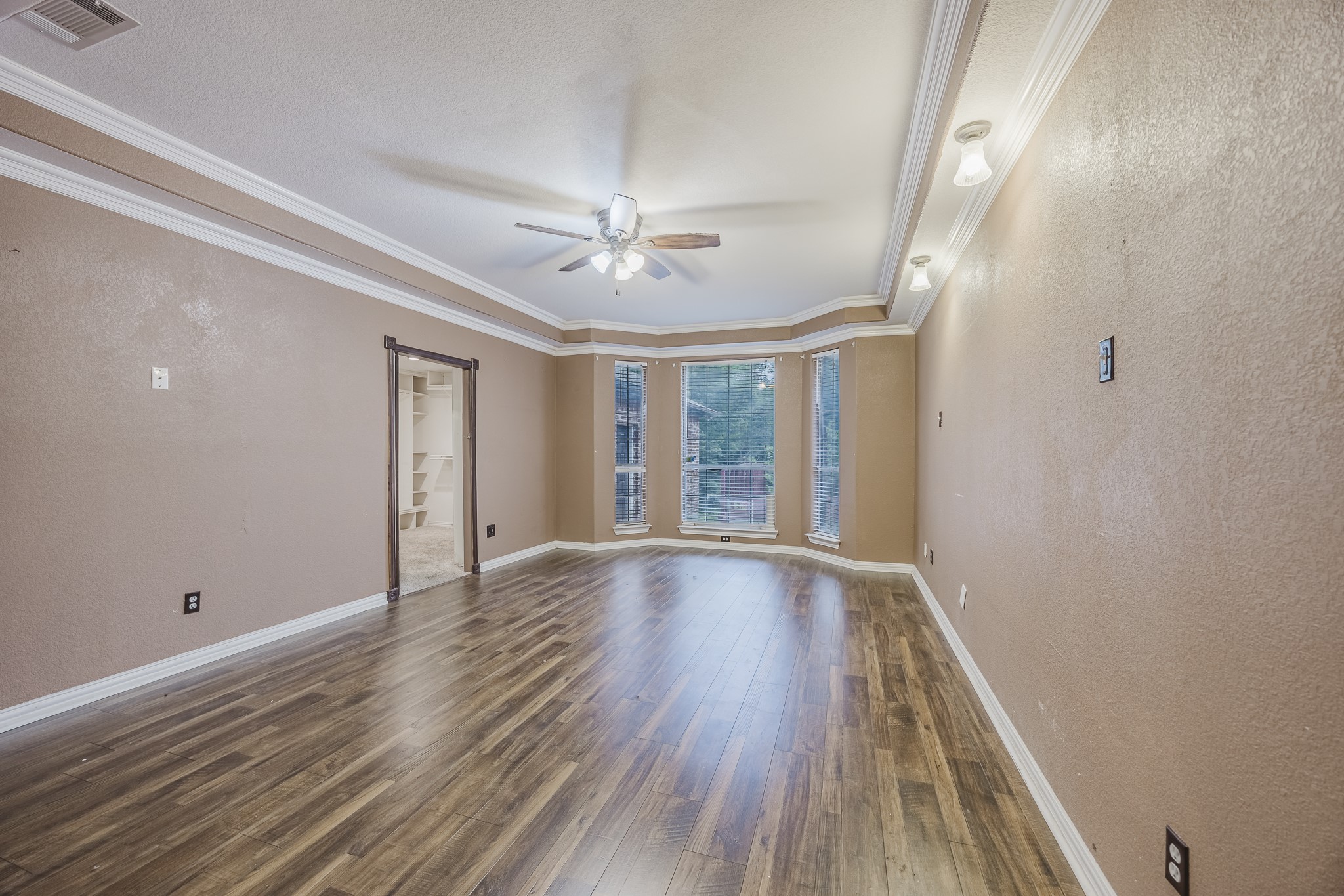 1809 Montauk Way