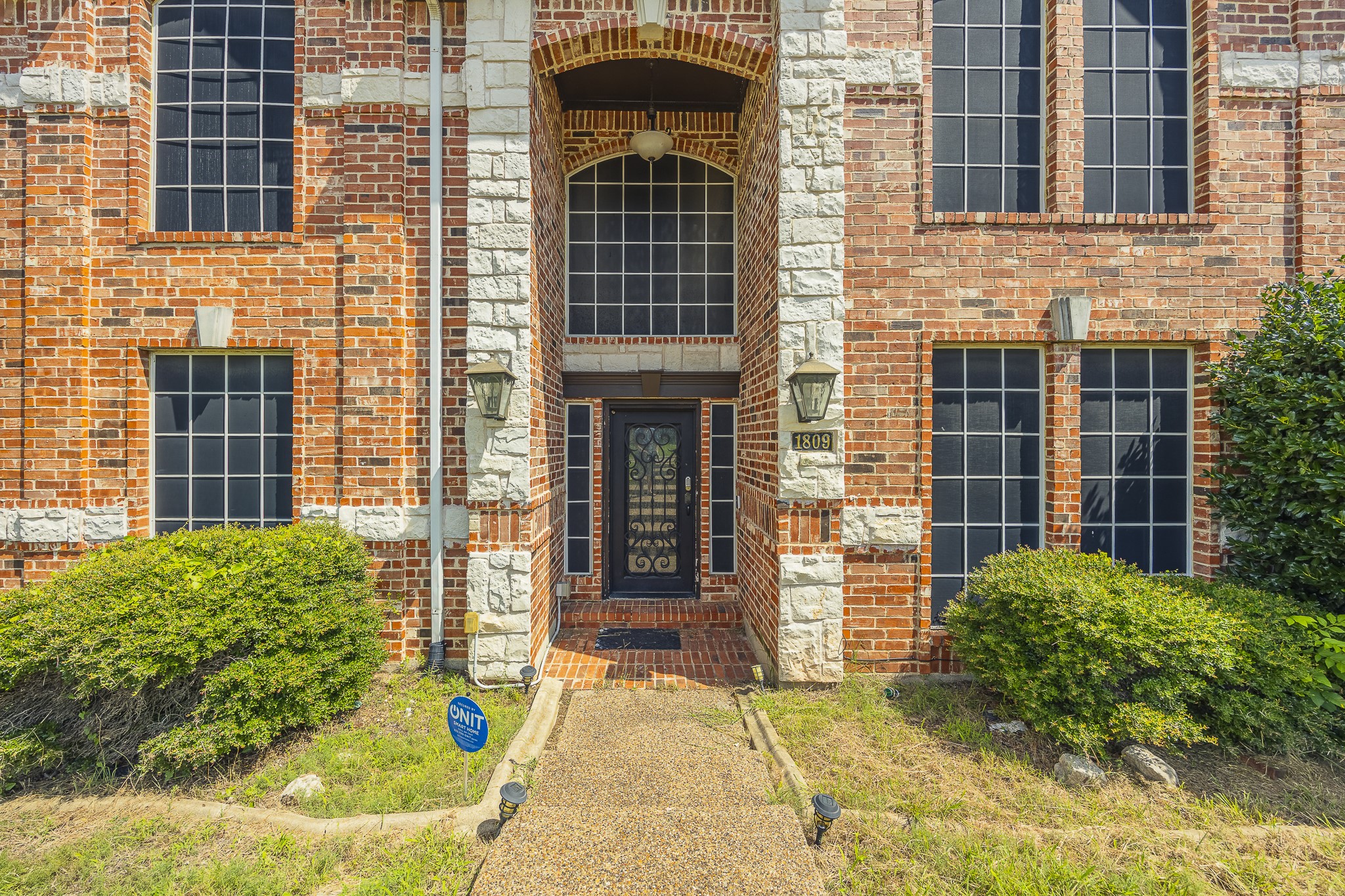 1809 Montauk Way