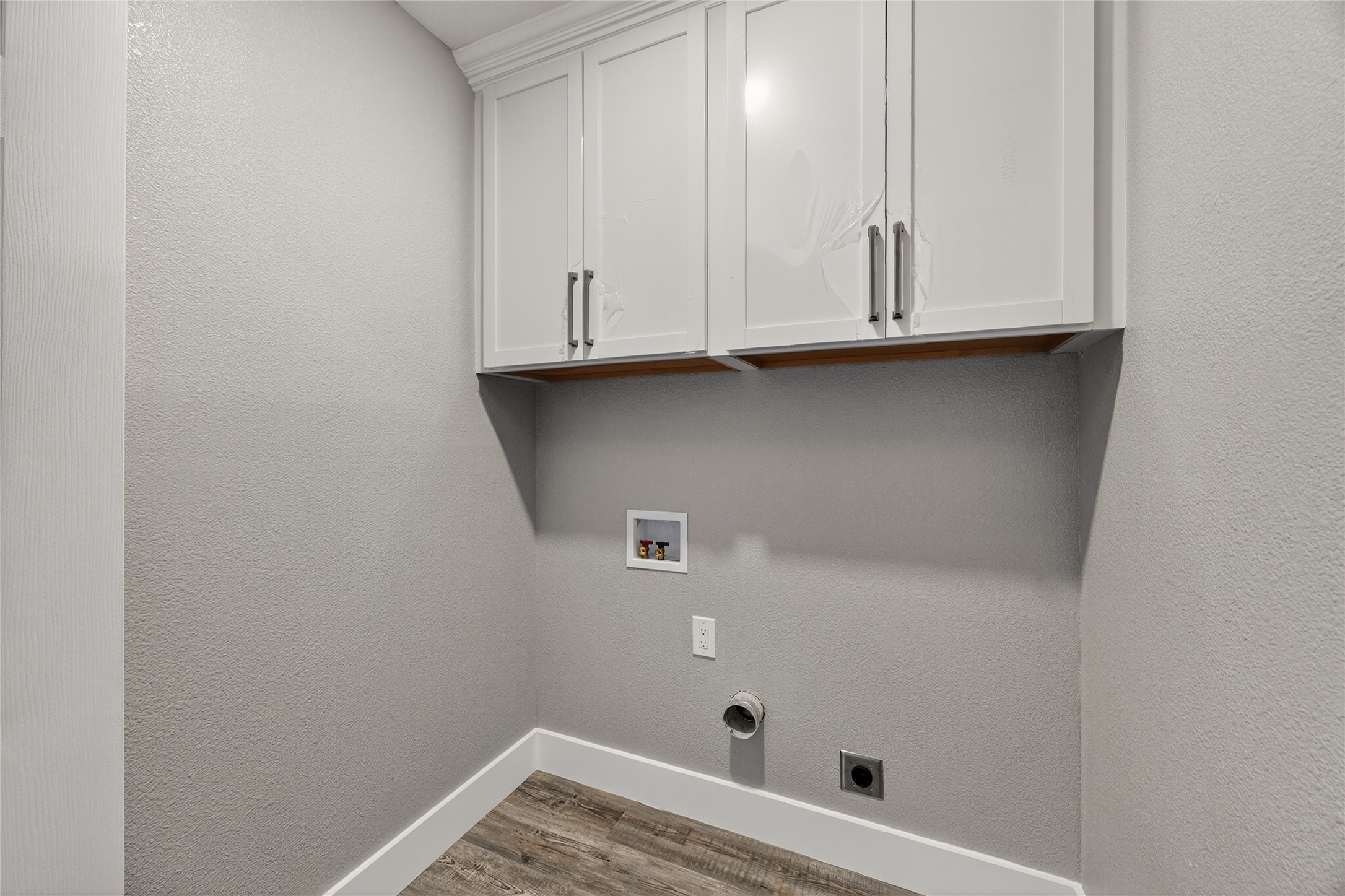 5511 Glen Forest Lane