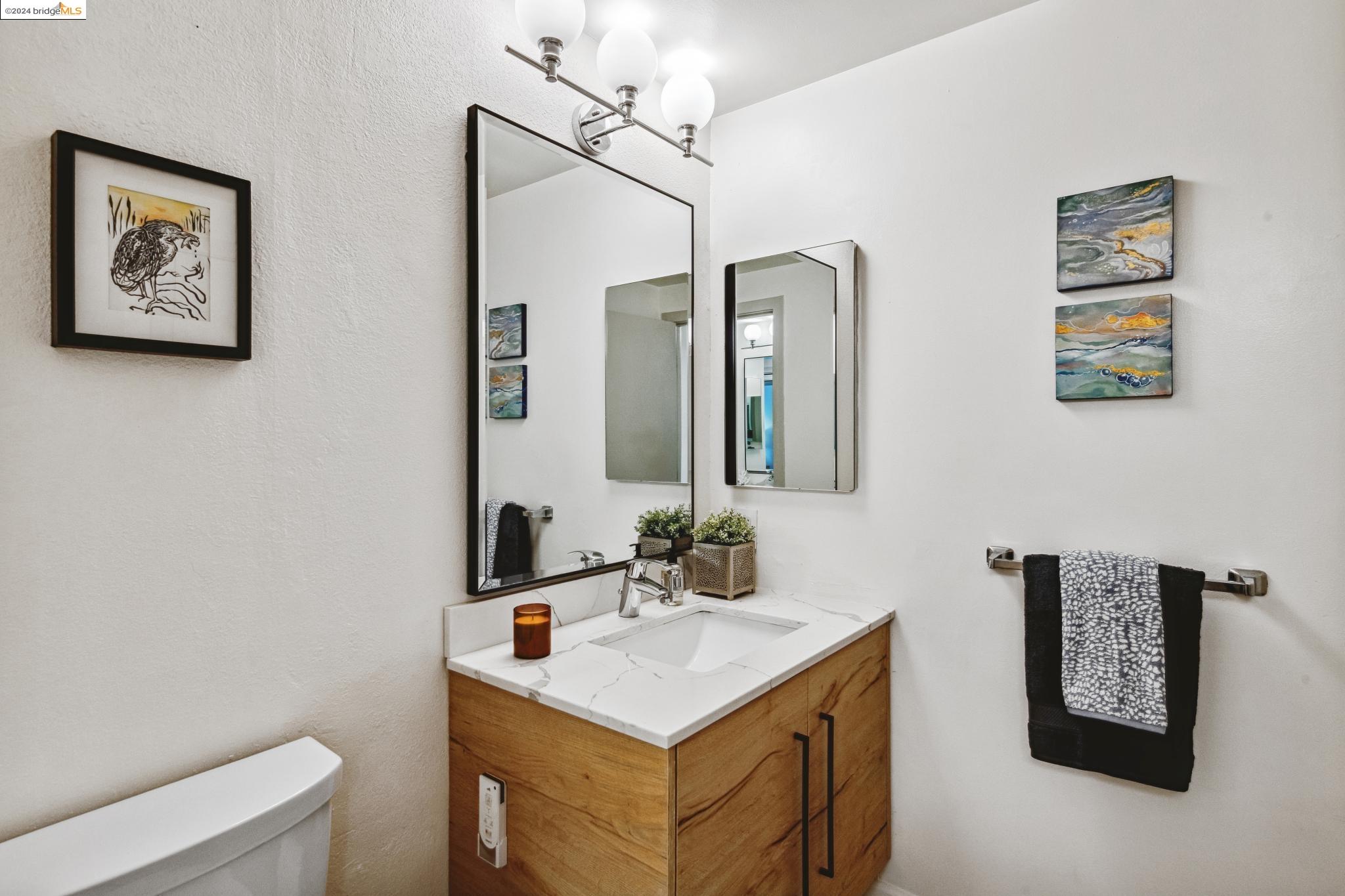 6363 Christie Ave 1525