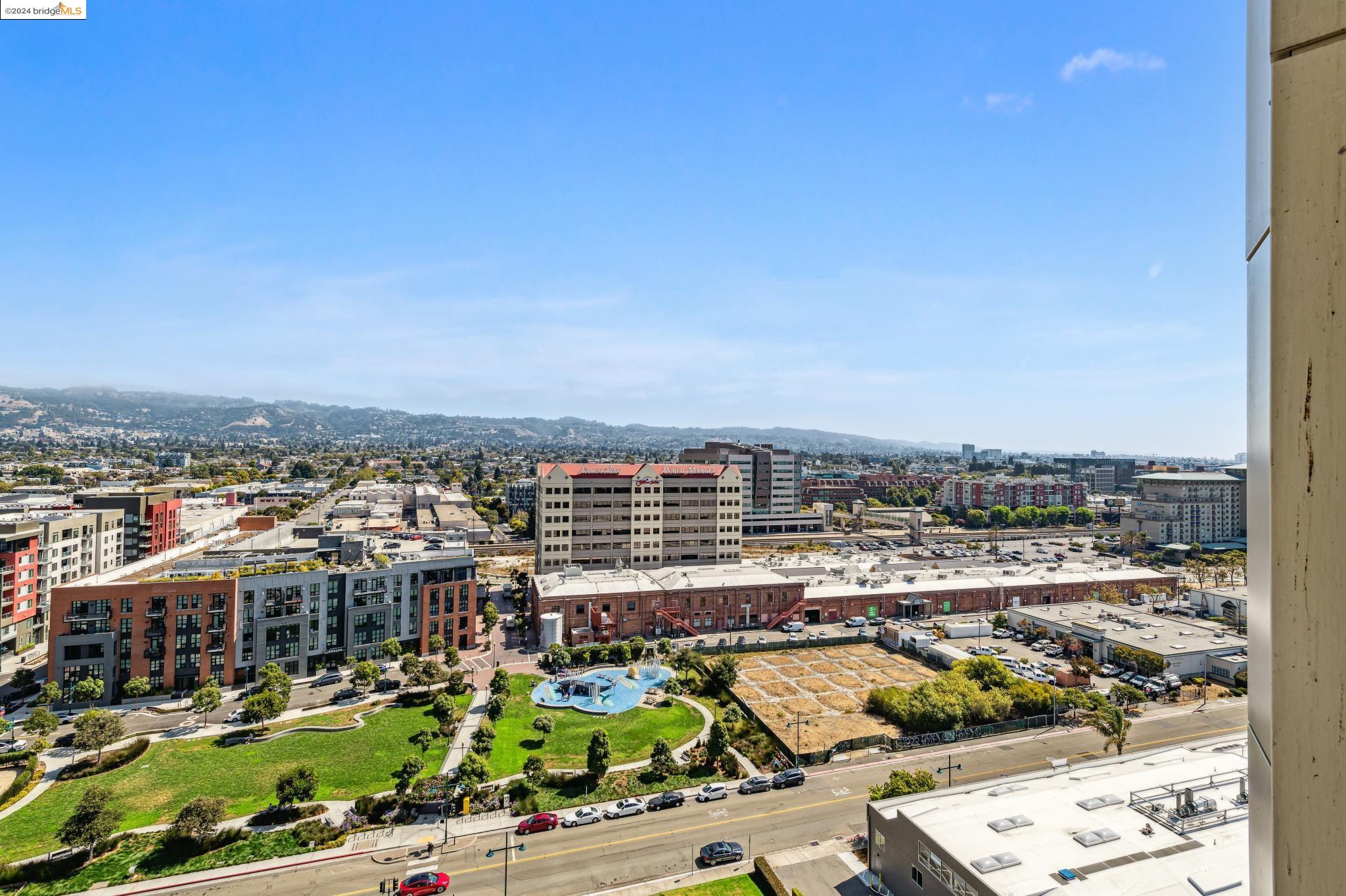 6363 Christie Ave 1525