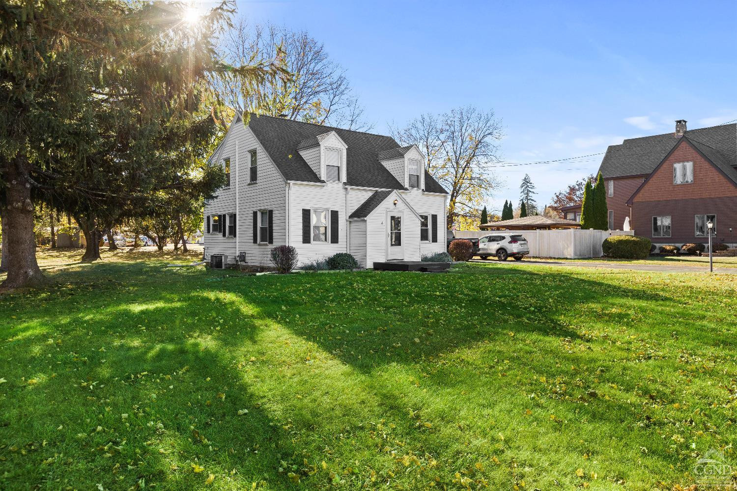 4 Country Club Estates
