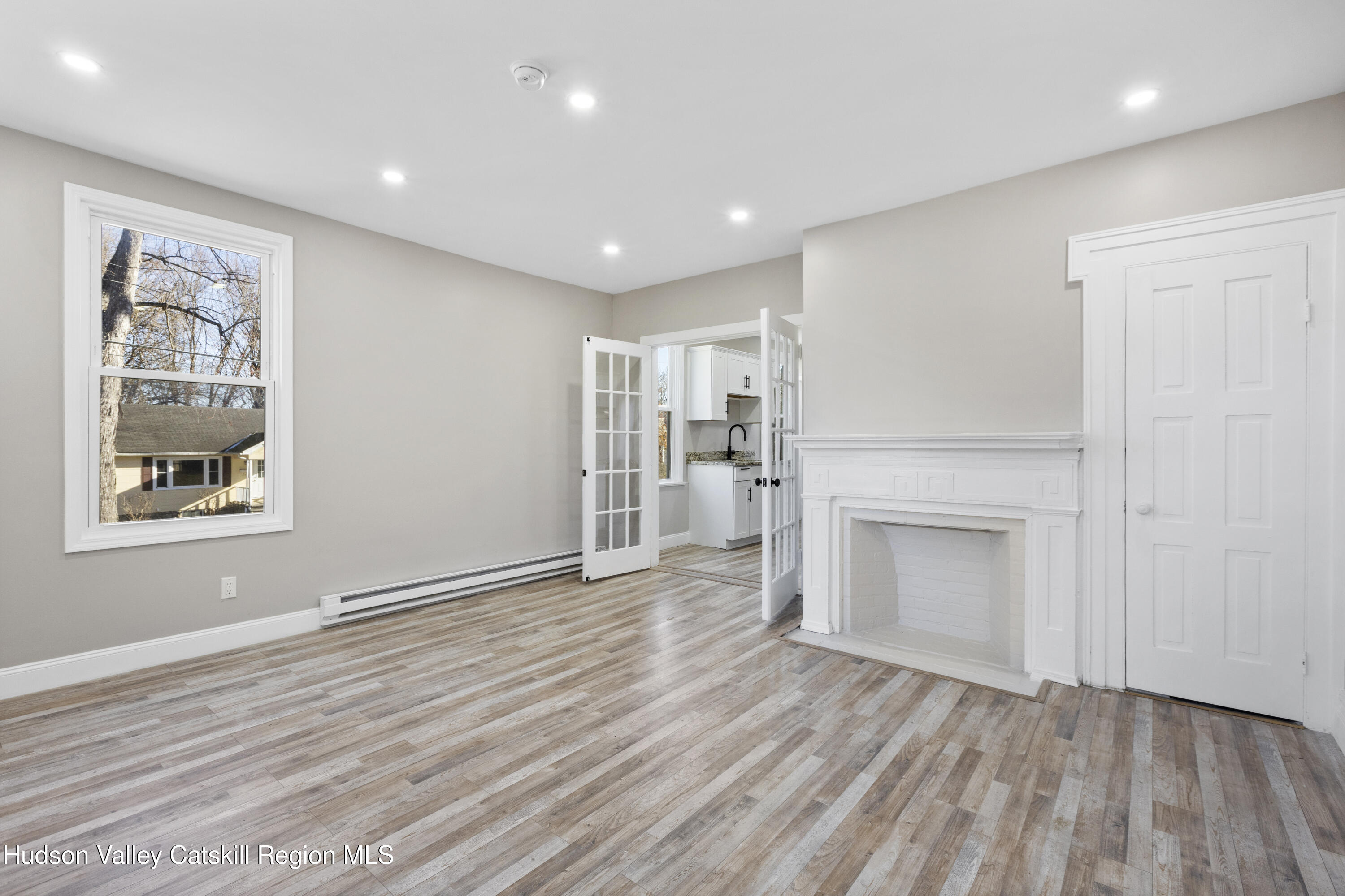 181 Mansion Street