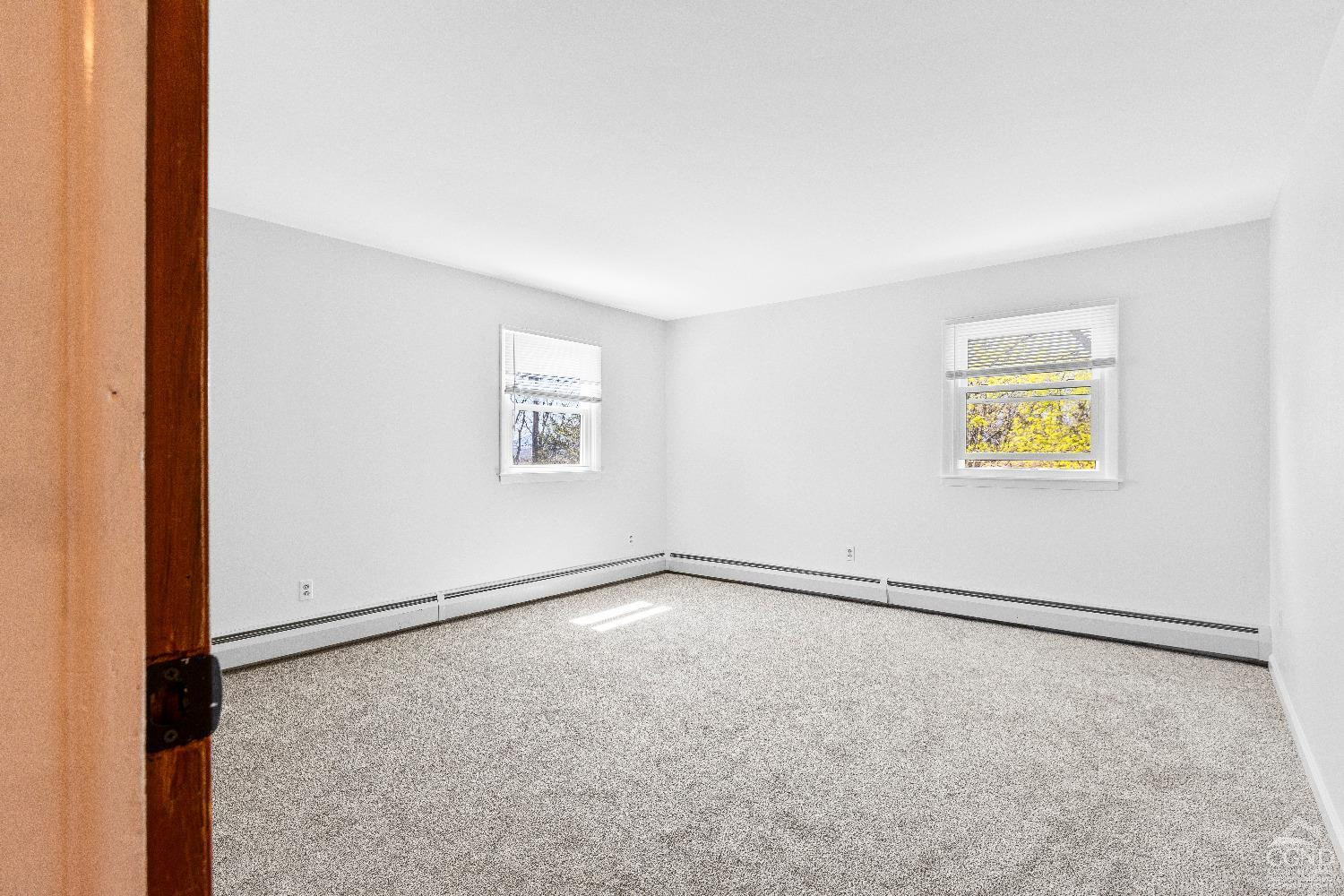 27 Aaron Drive