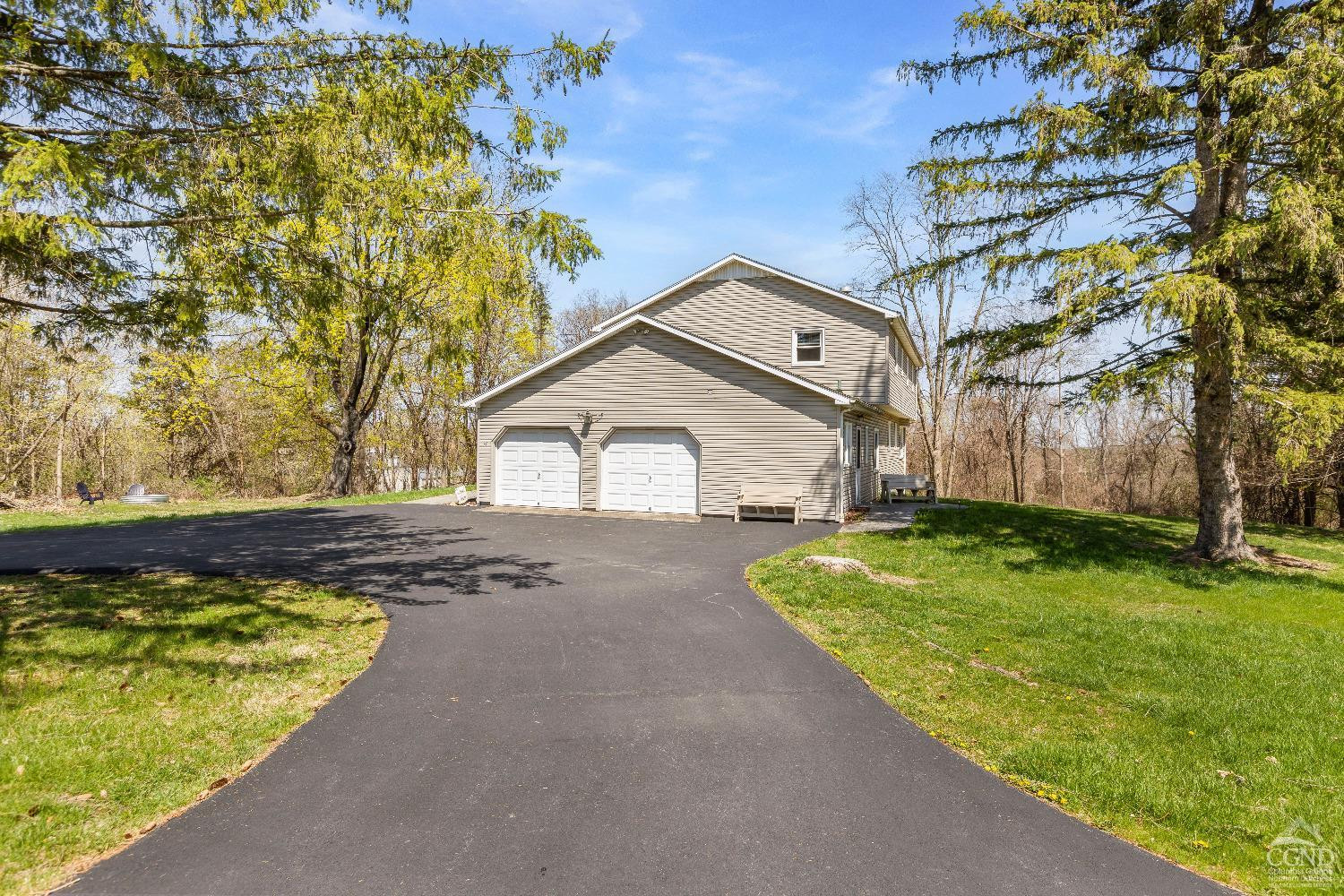27 Aaron Drive