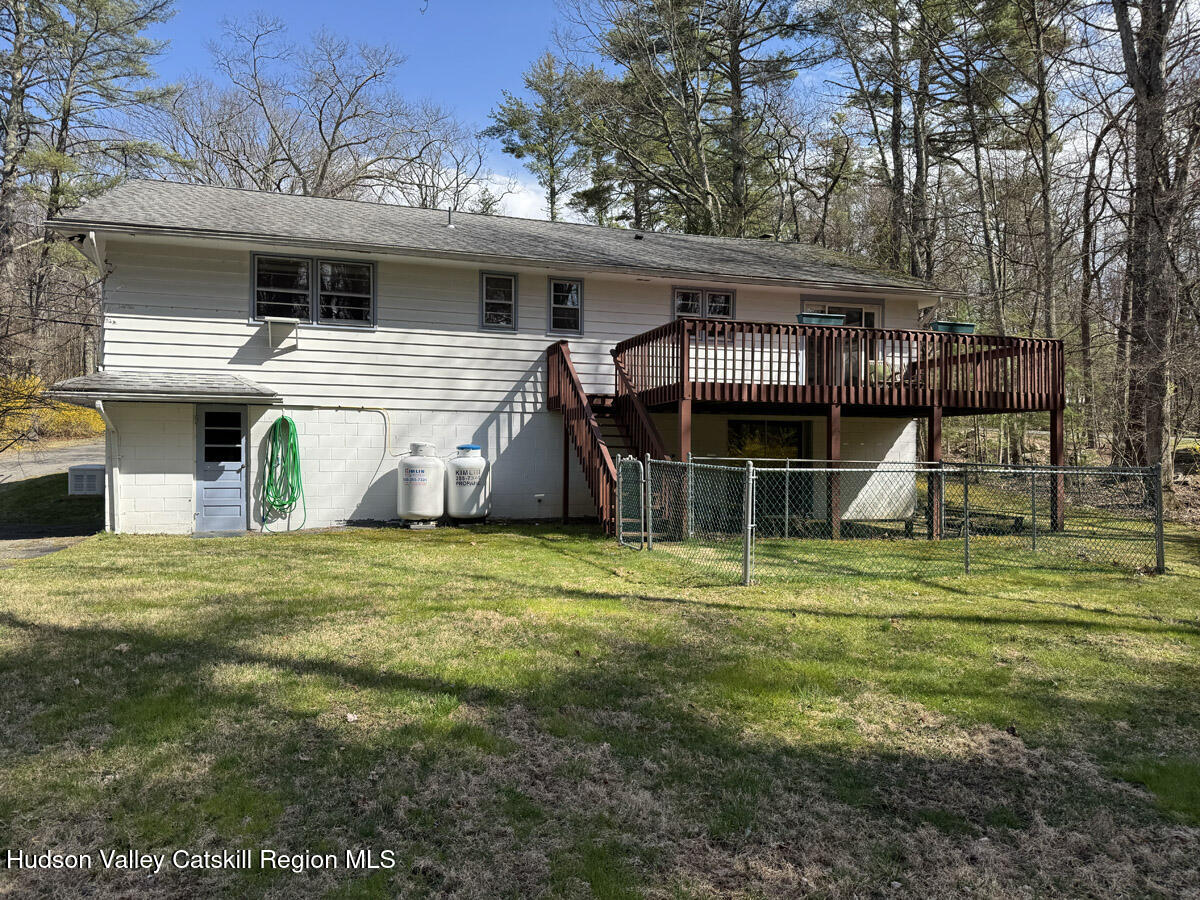 176 W Hurley Road