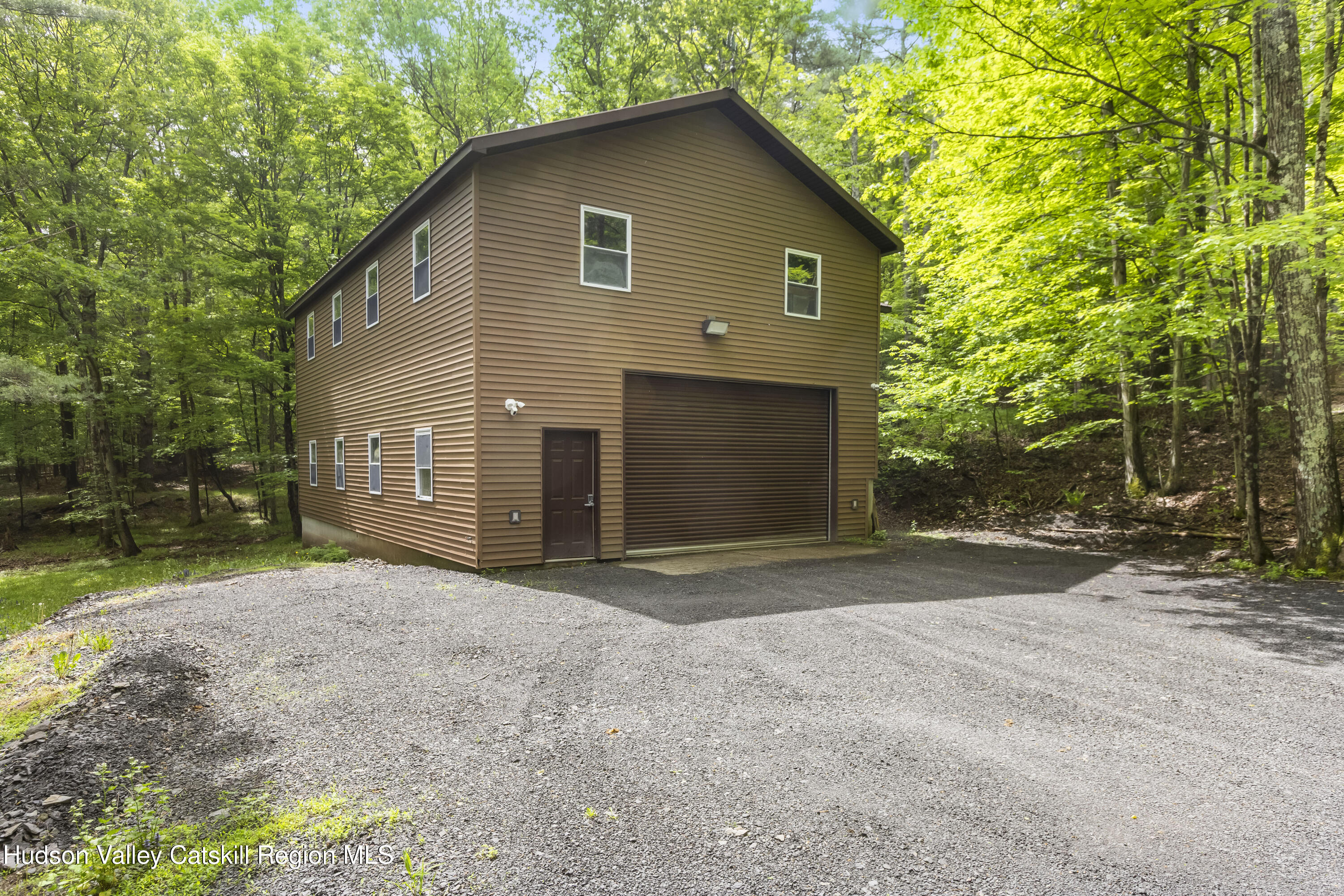 48 Deer Park Rd 