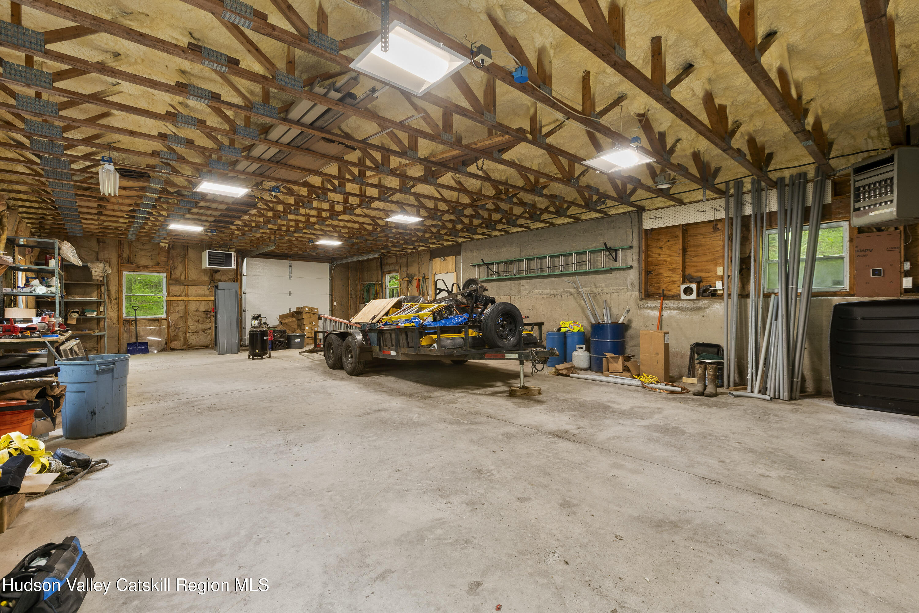 48 Deer Park Rd 