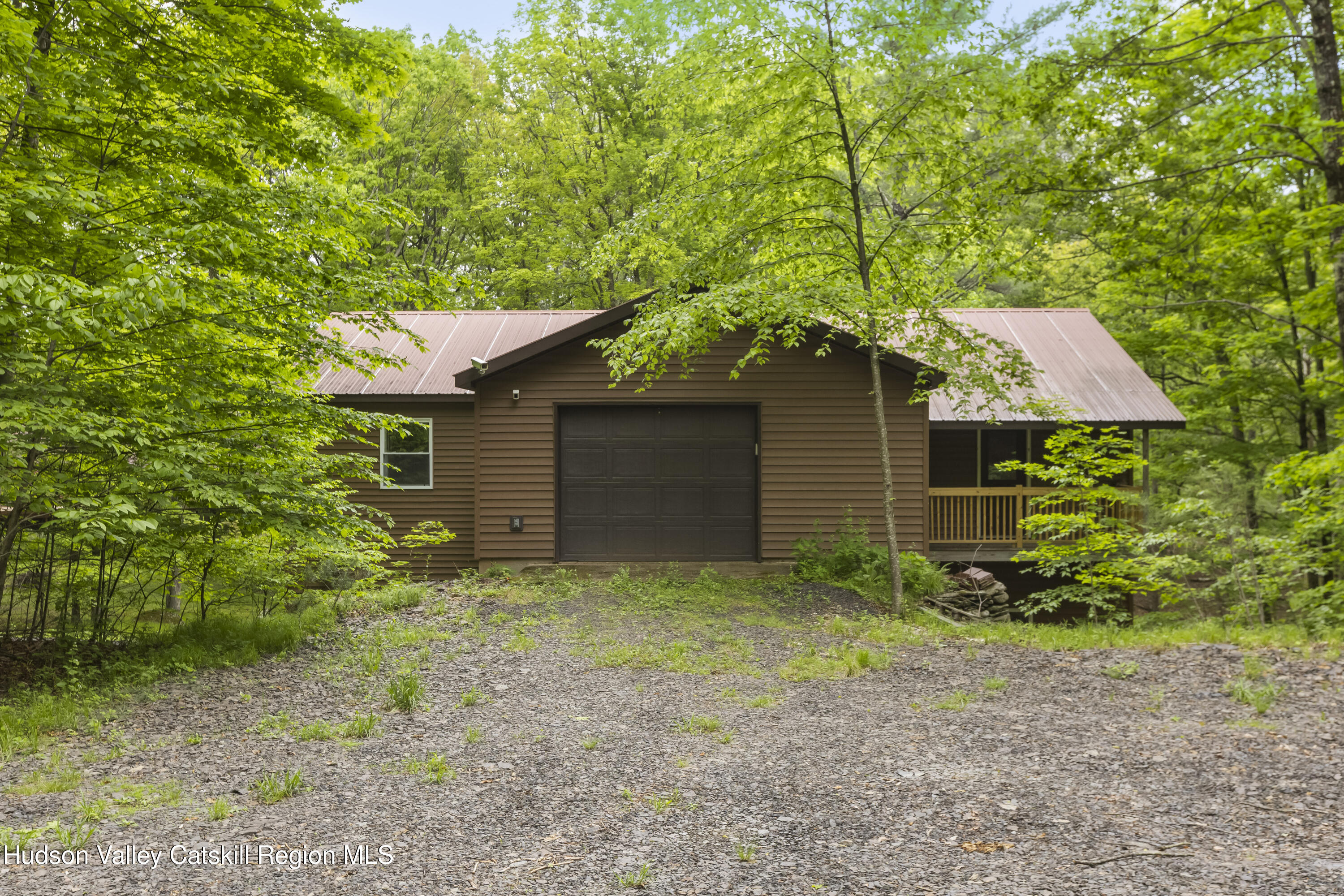 48 Deer Park Rd 