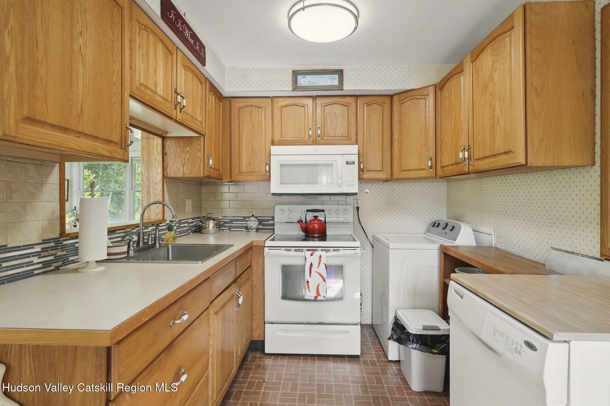 4 Jeffrey Ct. Court