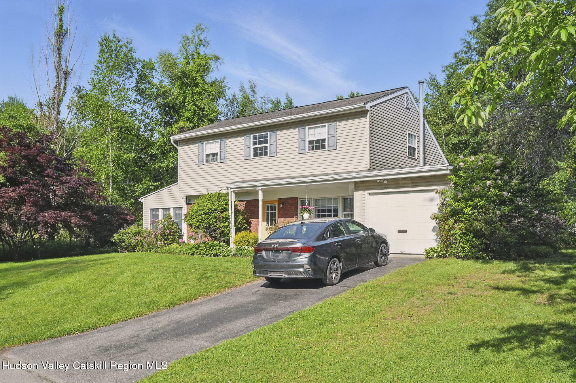 4 Jeffrey Ct. Court