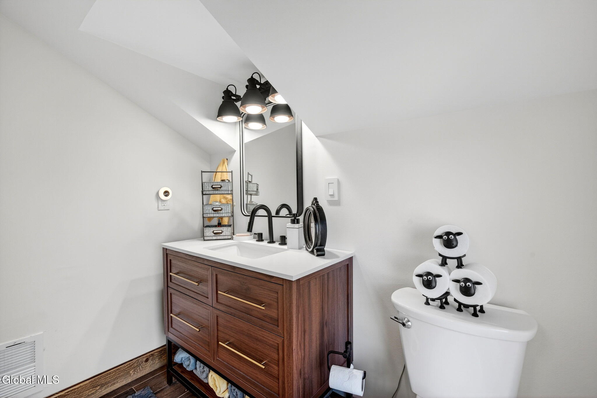 13388 Duanesburg Road, Delanson