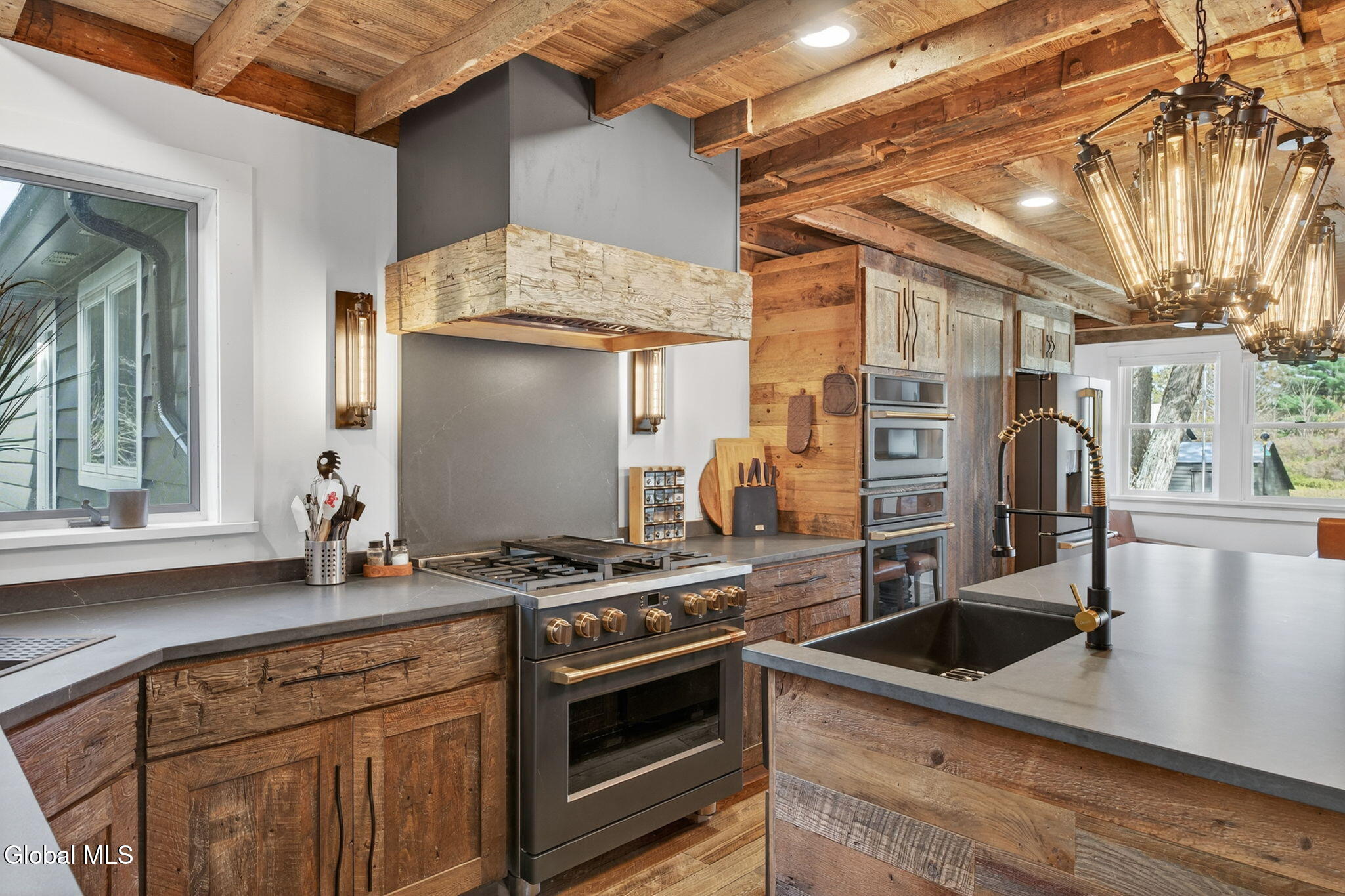 13388 Duanesburg Road, Delanson