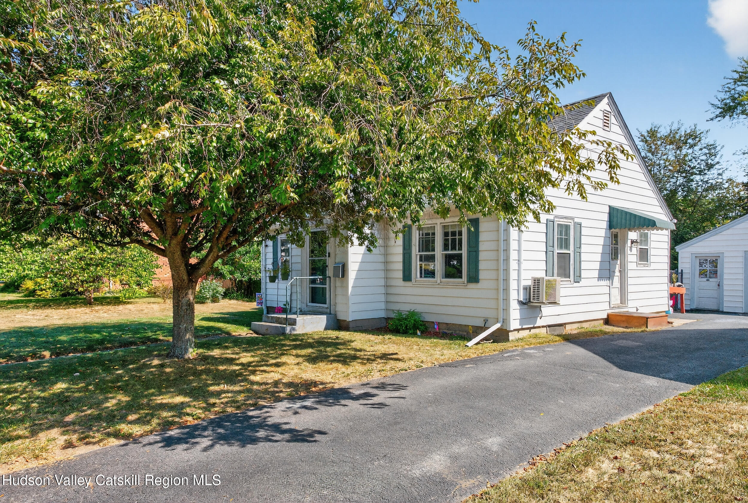 9 Koeppel Ave Avenue
