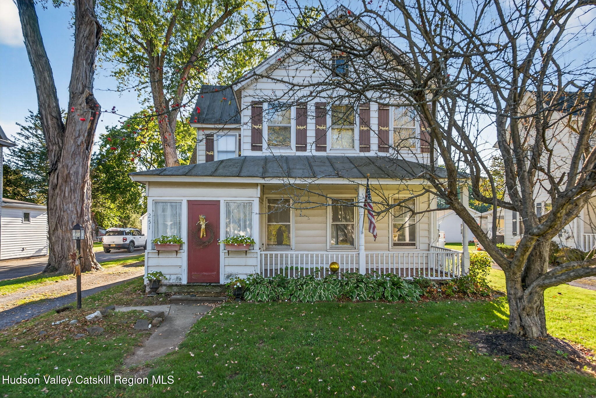 251 Jefferson Heights Heights, Catskill