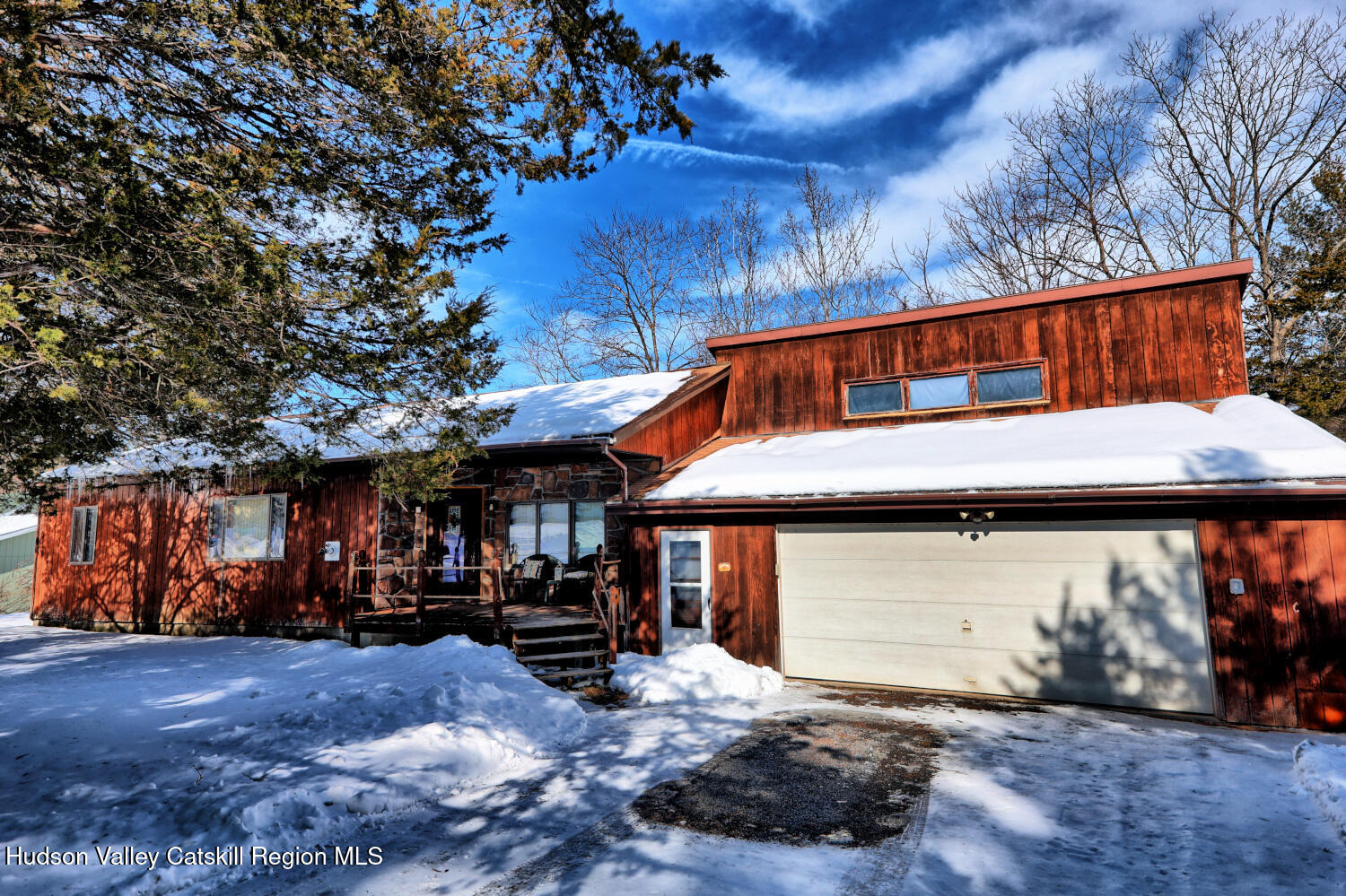 98 S Lincoln Drive