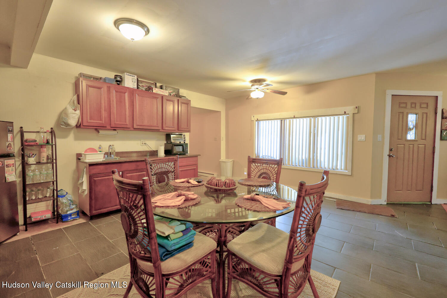 98 S Lincoln Drive
