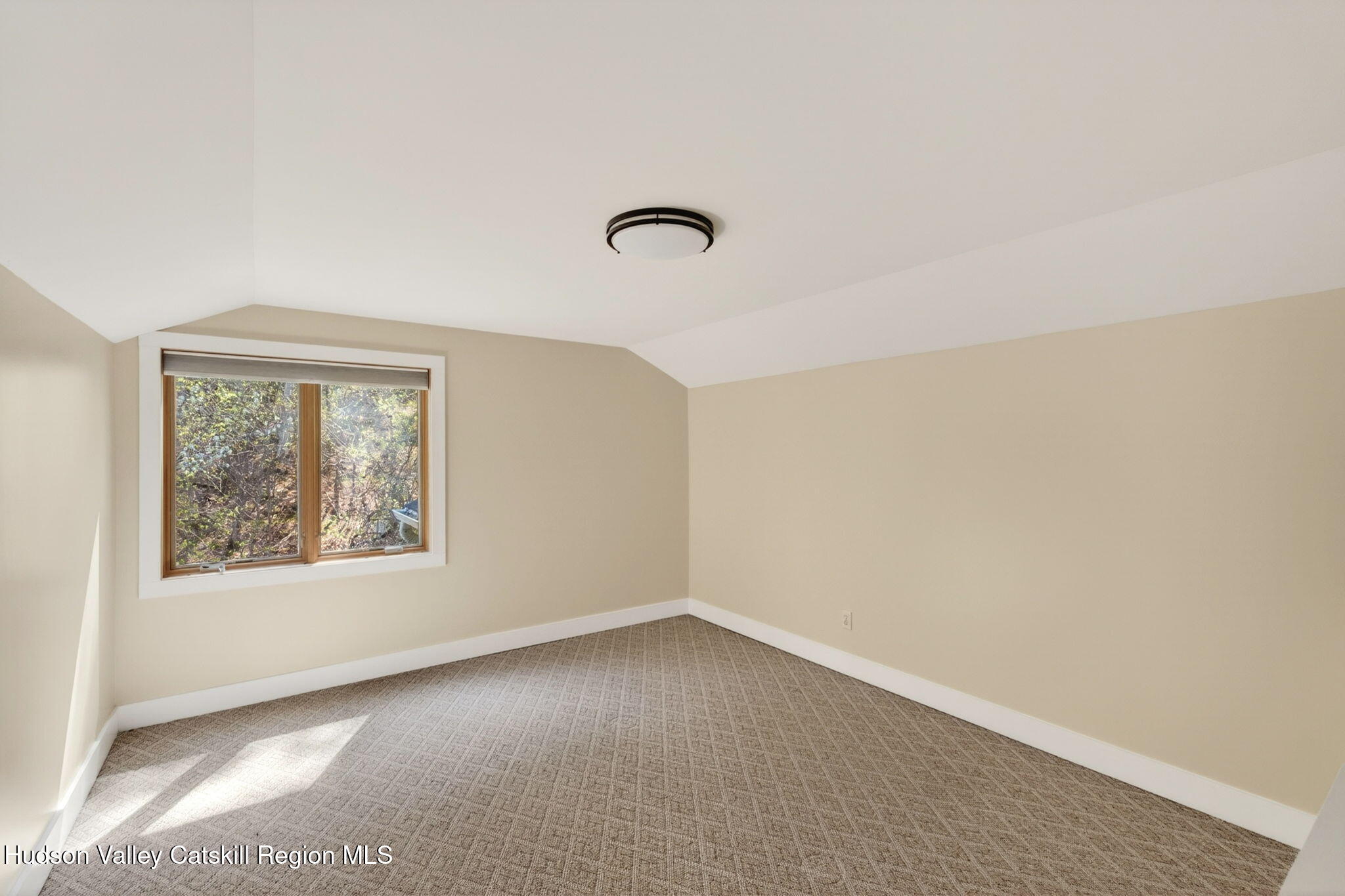 86 Paul Horn Road