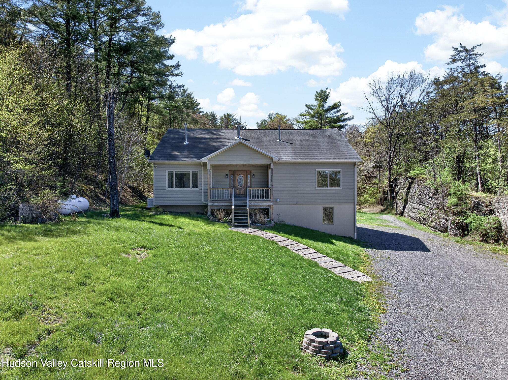 86 Paul Horn Road