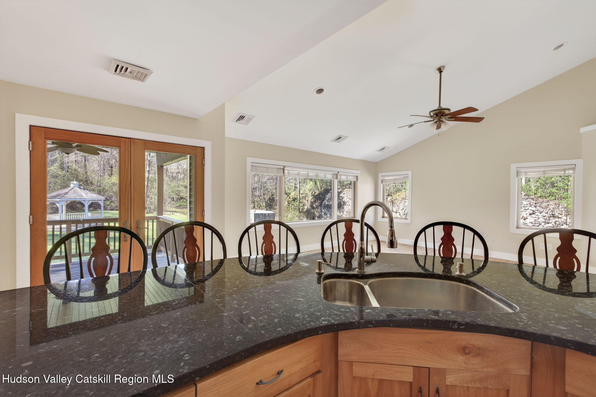 86 Paul Horn Road