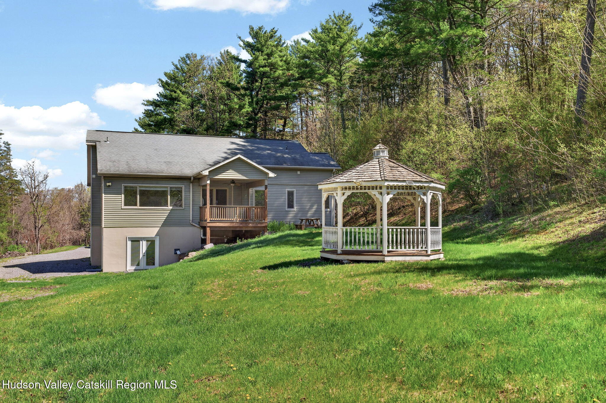 86 Paul Horn Road