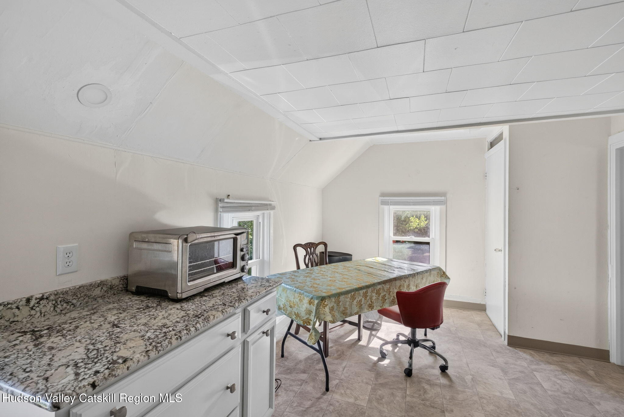 11 Pulver Avenue