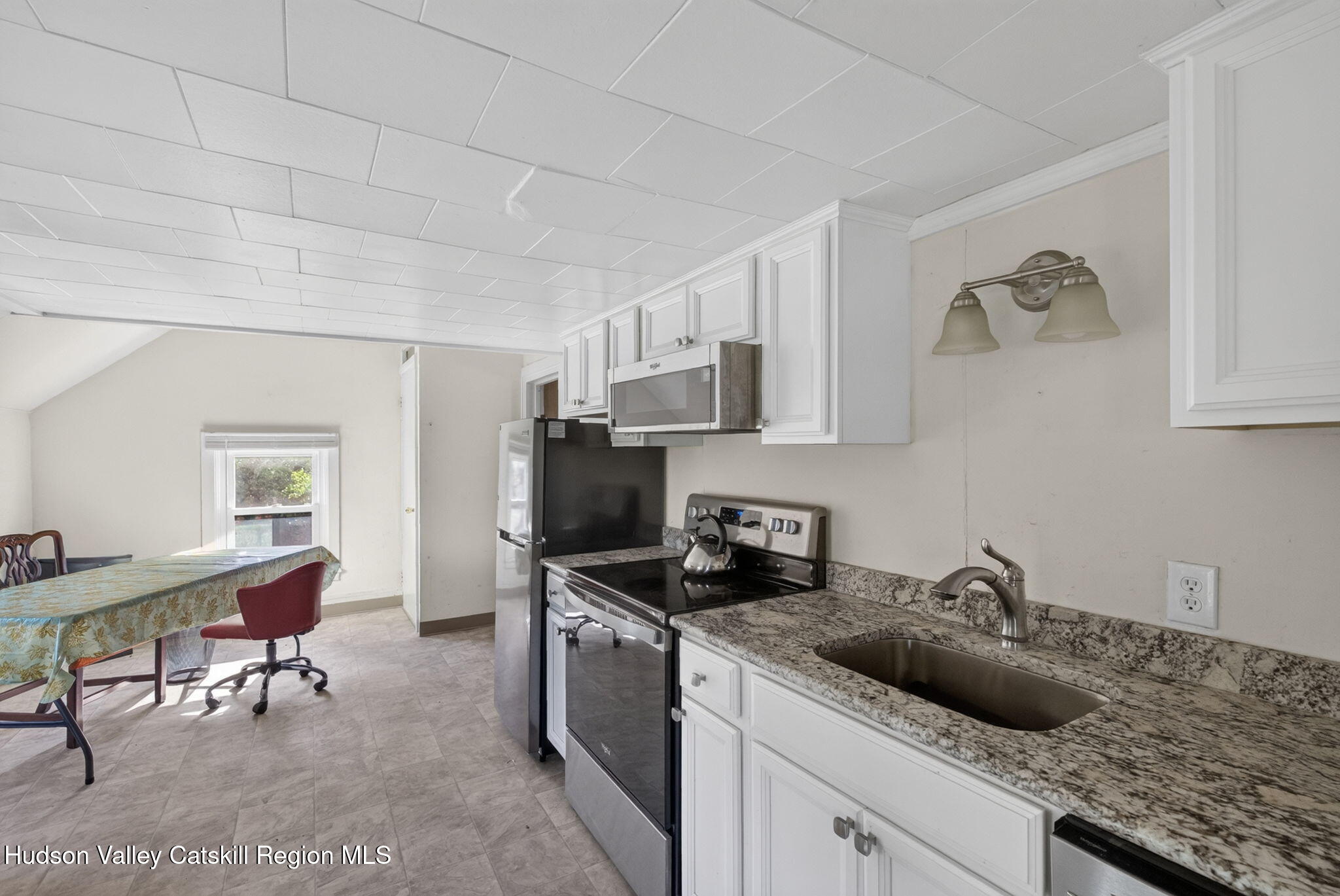 11 Pulver Avenue