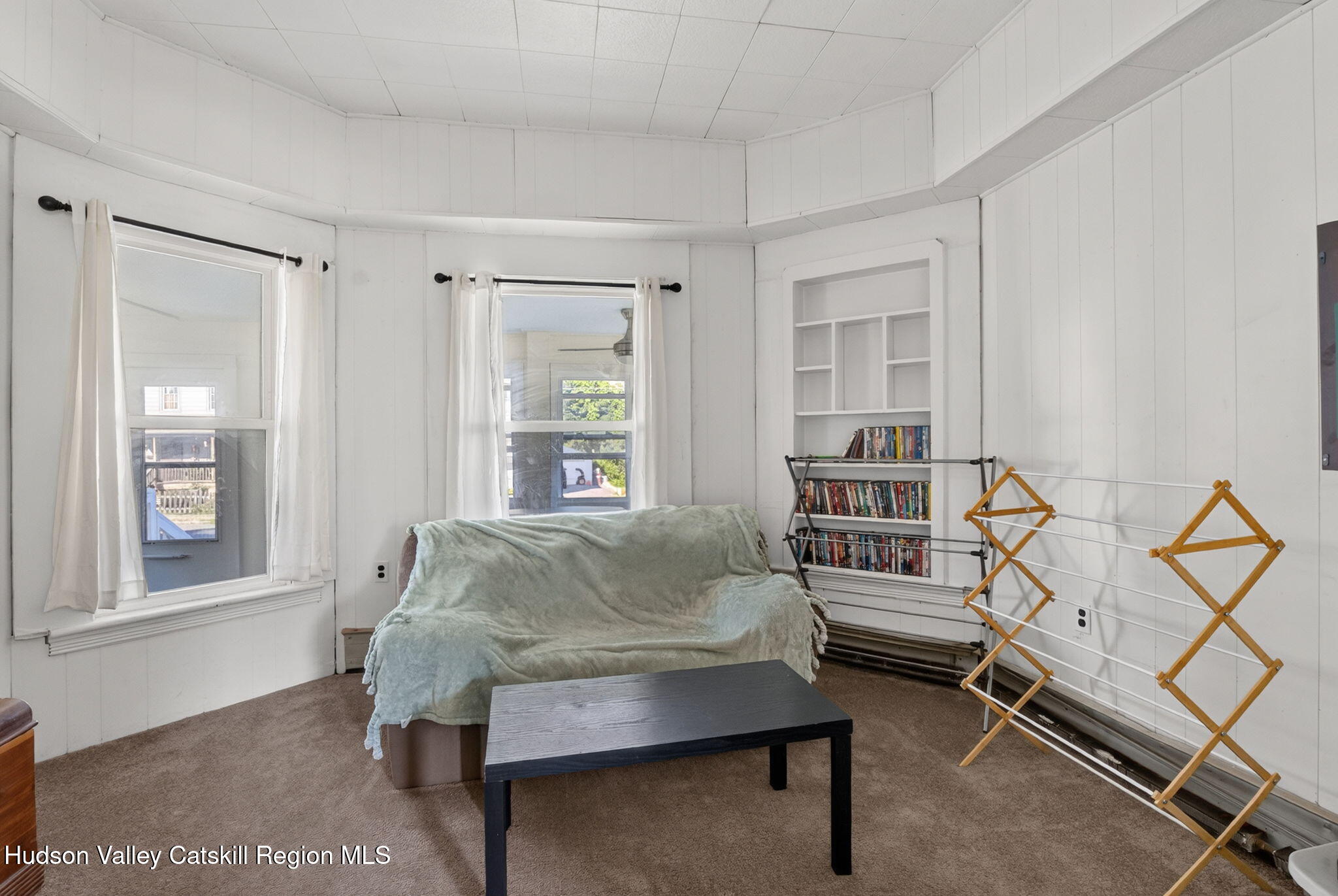 11 Pulver Avenue