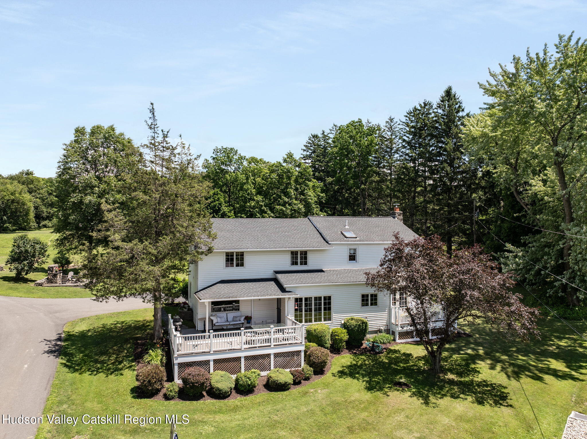 16 Carriage House Road