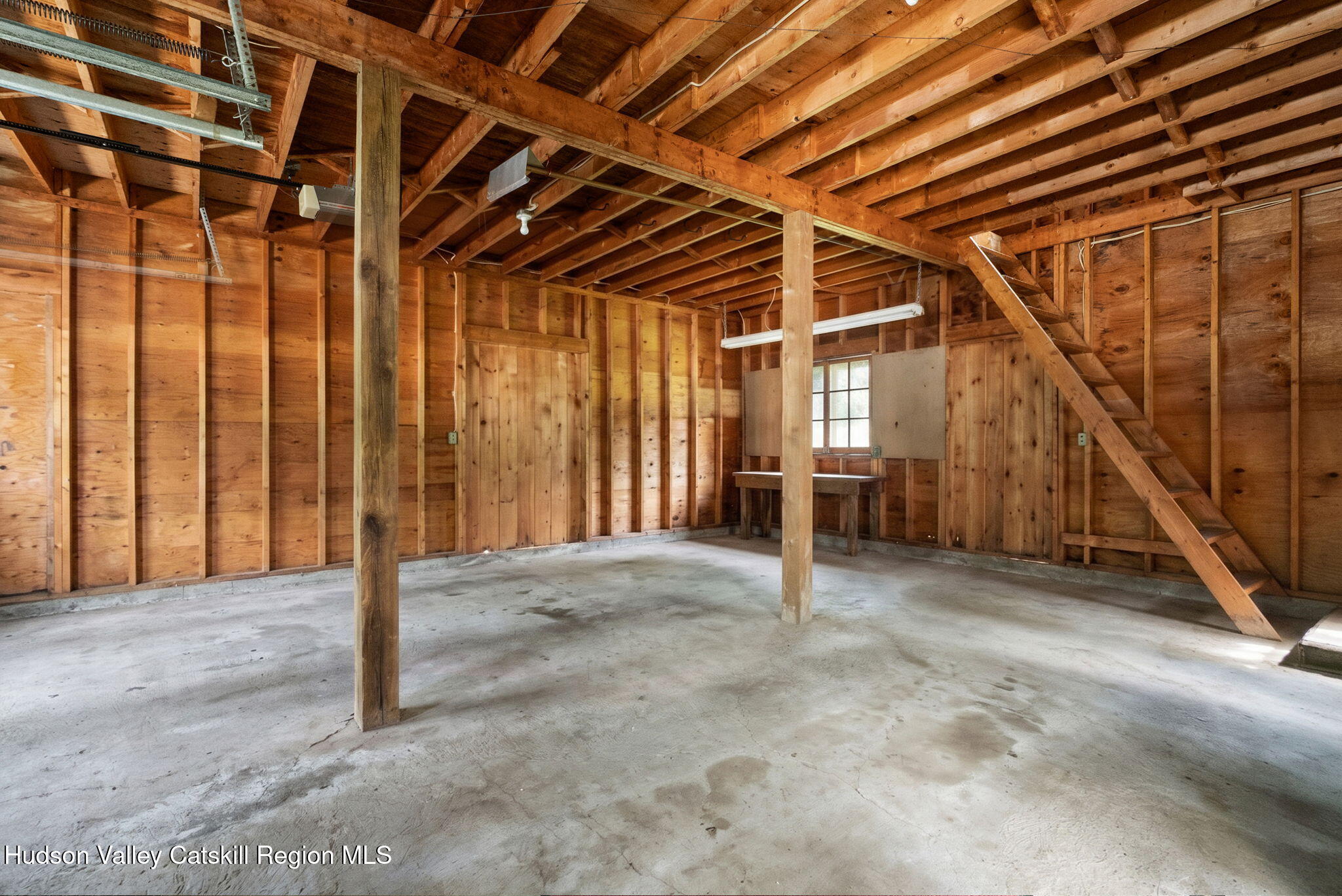 16 Carriage House Road