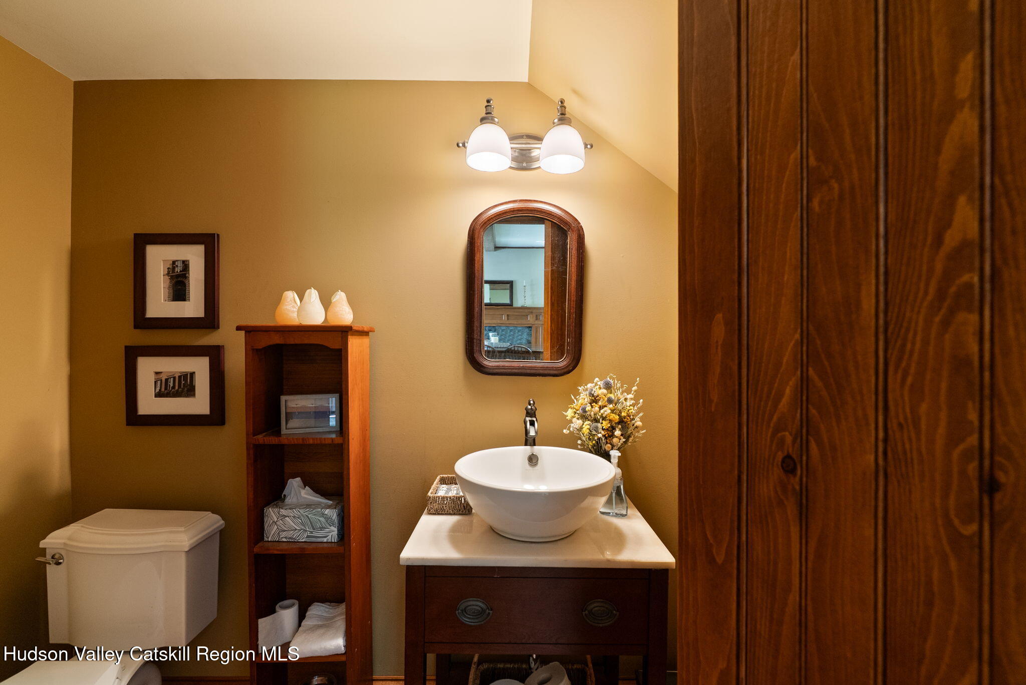 16 Carriage House Road